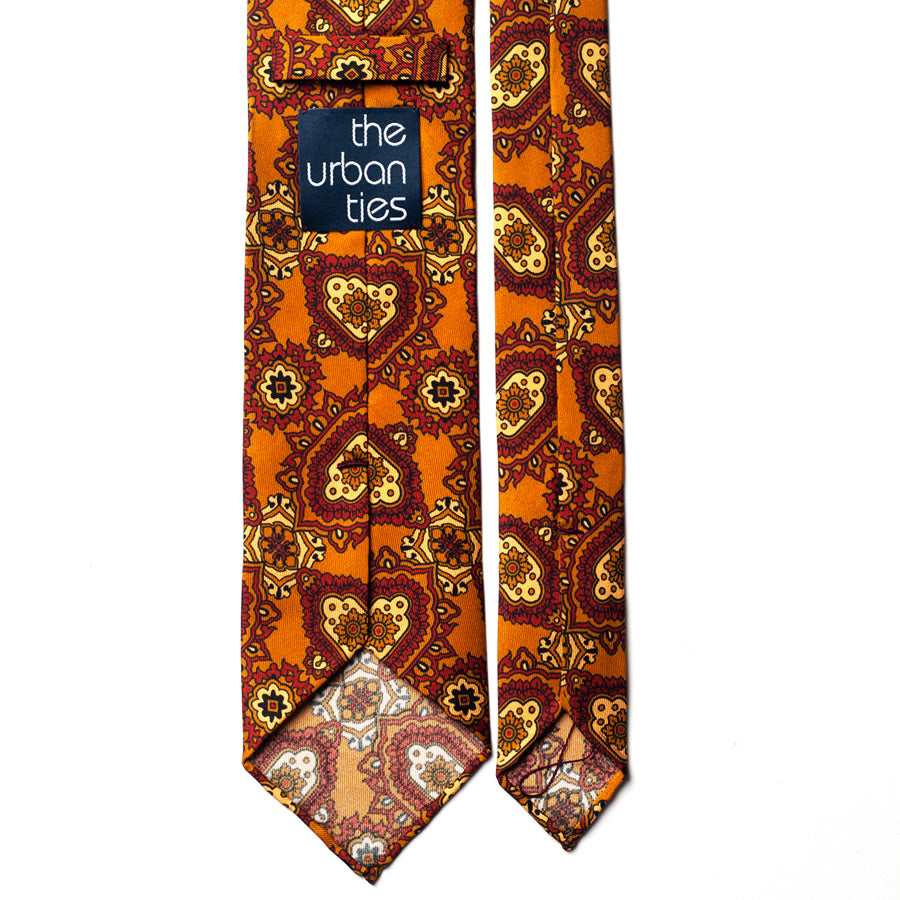 LARGE MOTIF SILK TIE