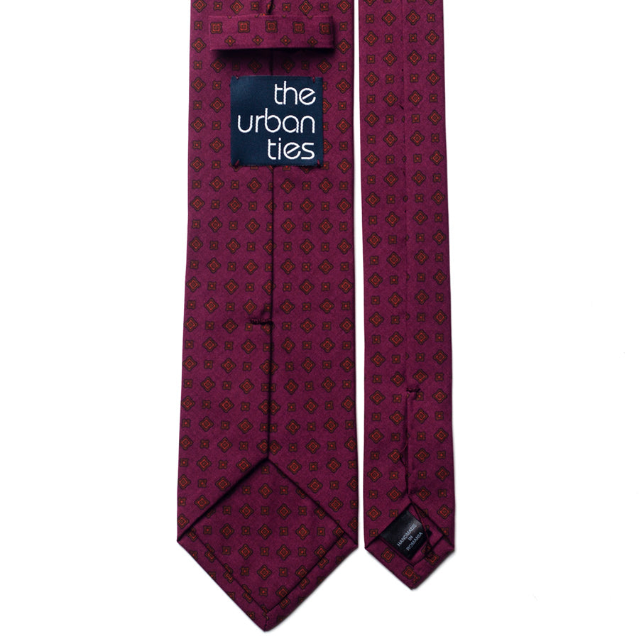 geometric silk tie – burgundy & olive – reverse view