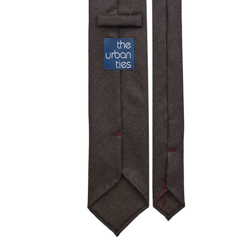 SOLID WOOL TIE
