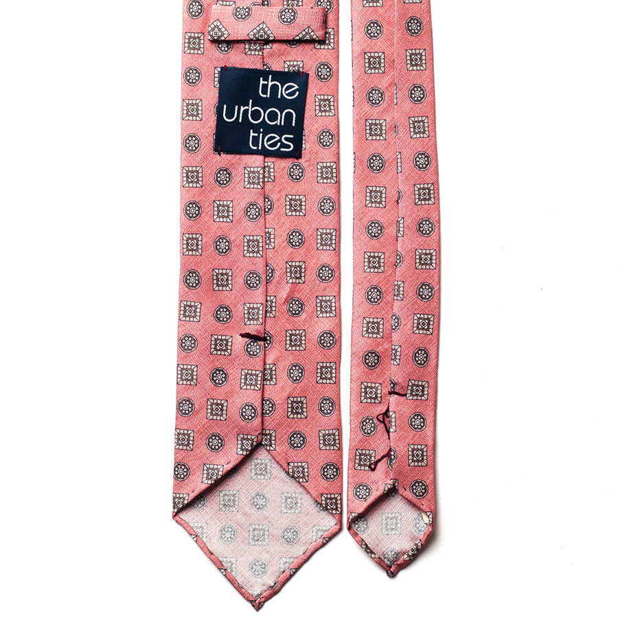 VINTAGE MEDALLION SILK TIE