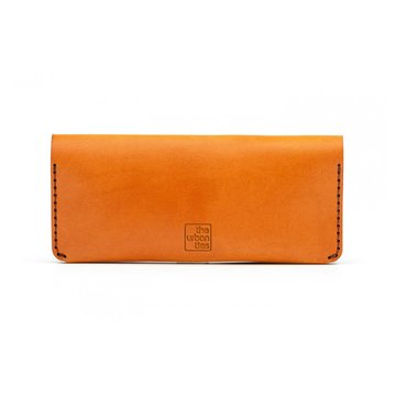 CLUTCH WALLET Brown + Leather care